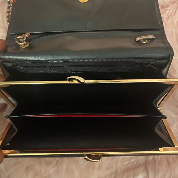 Givenchy long purse with snake skin application - Picture 13 of 14